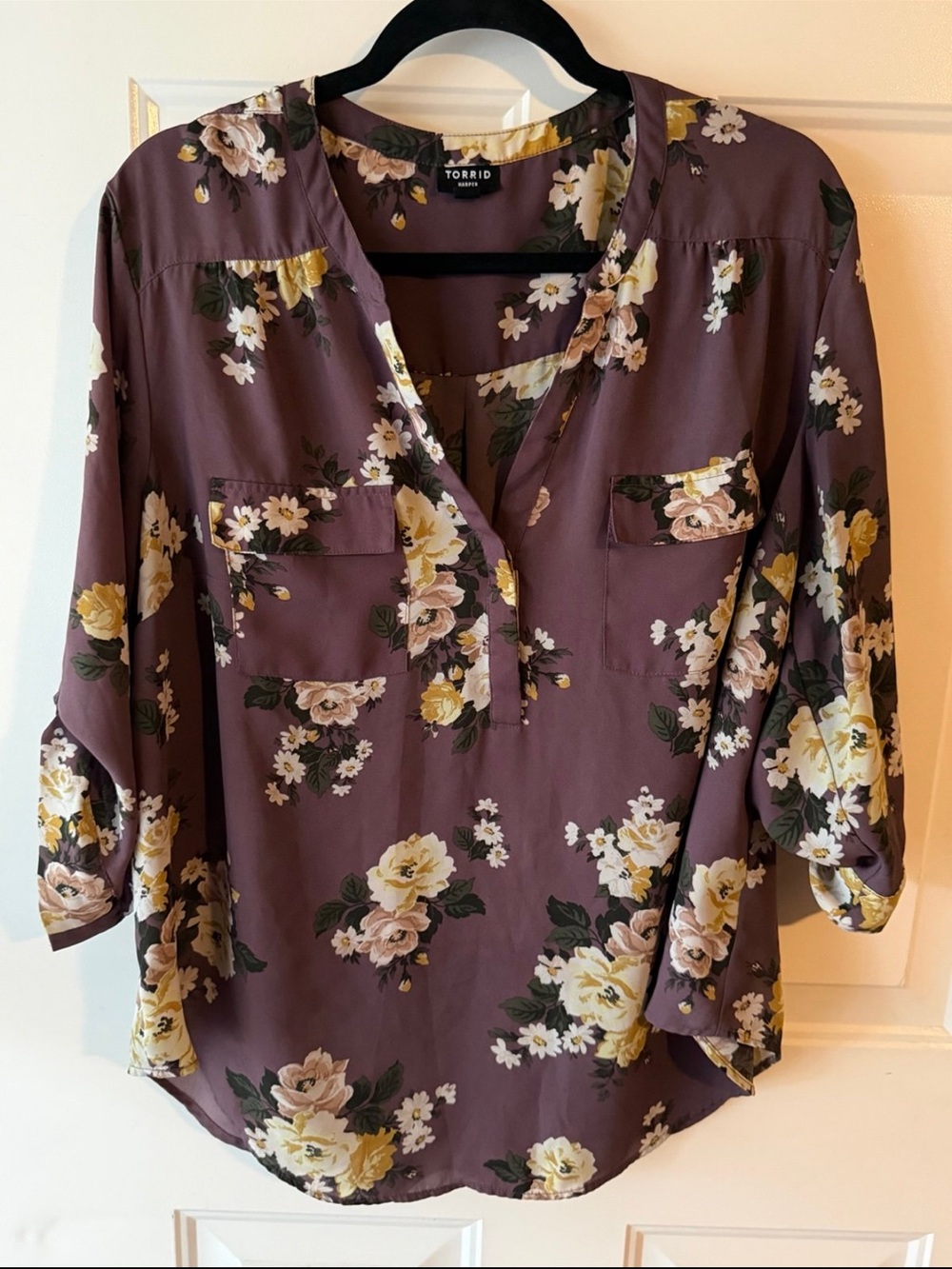 torrid Mauve Floral Henley Blouse with Yellow & Cream Roses